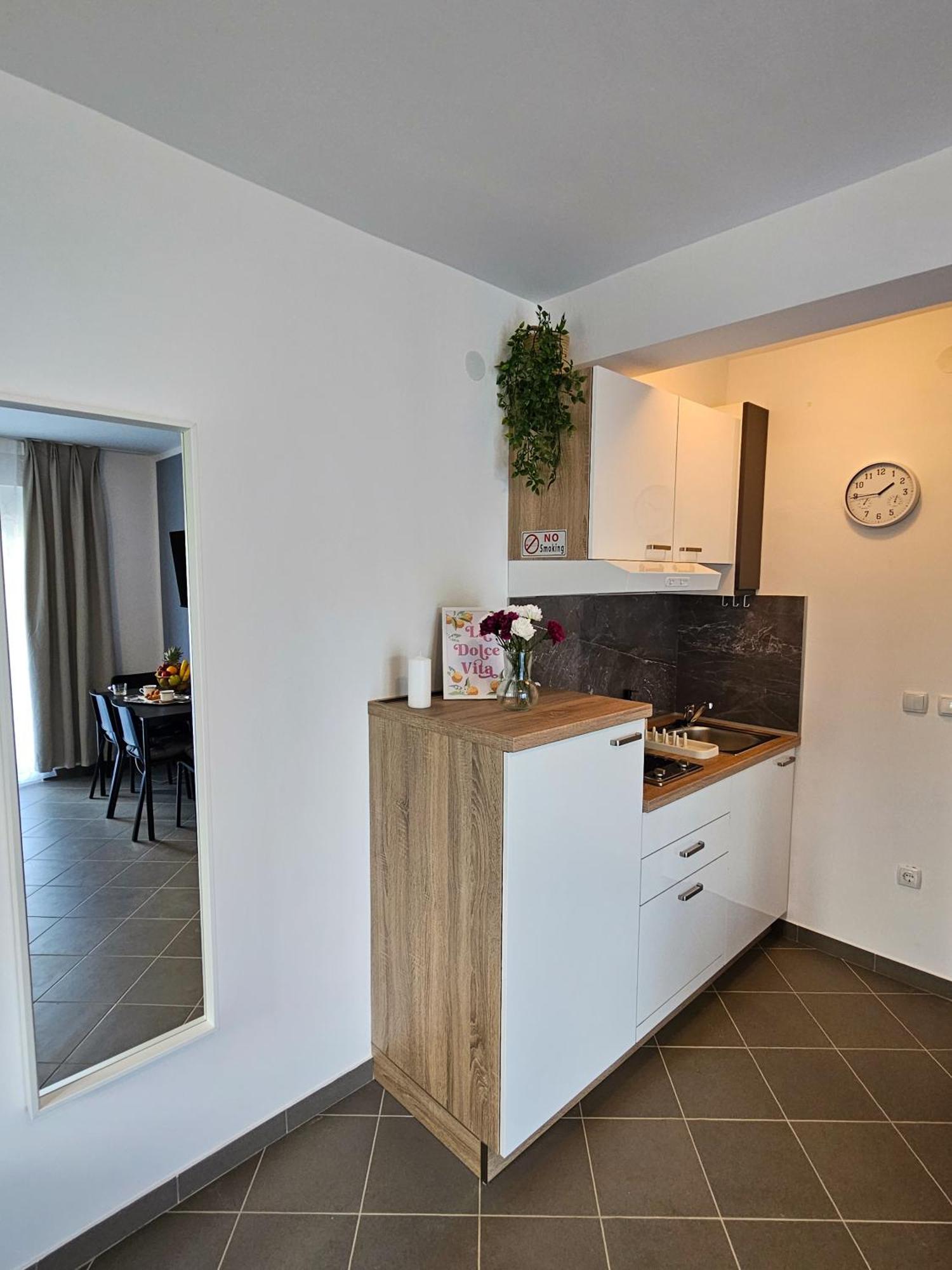 Apartments P&J Medolino Екстер'єр фото